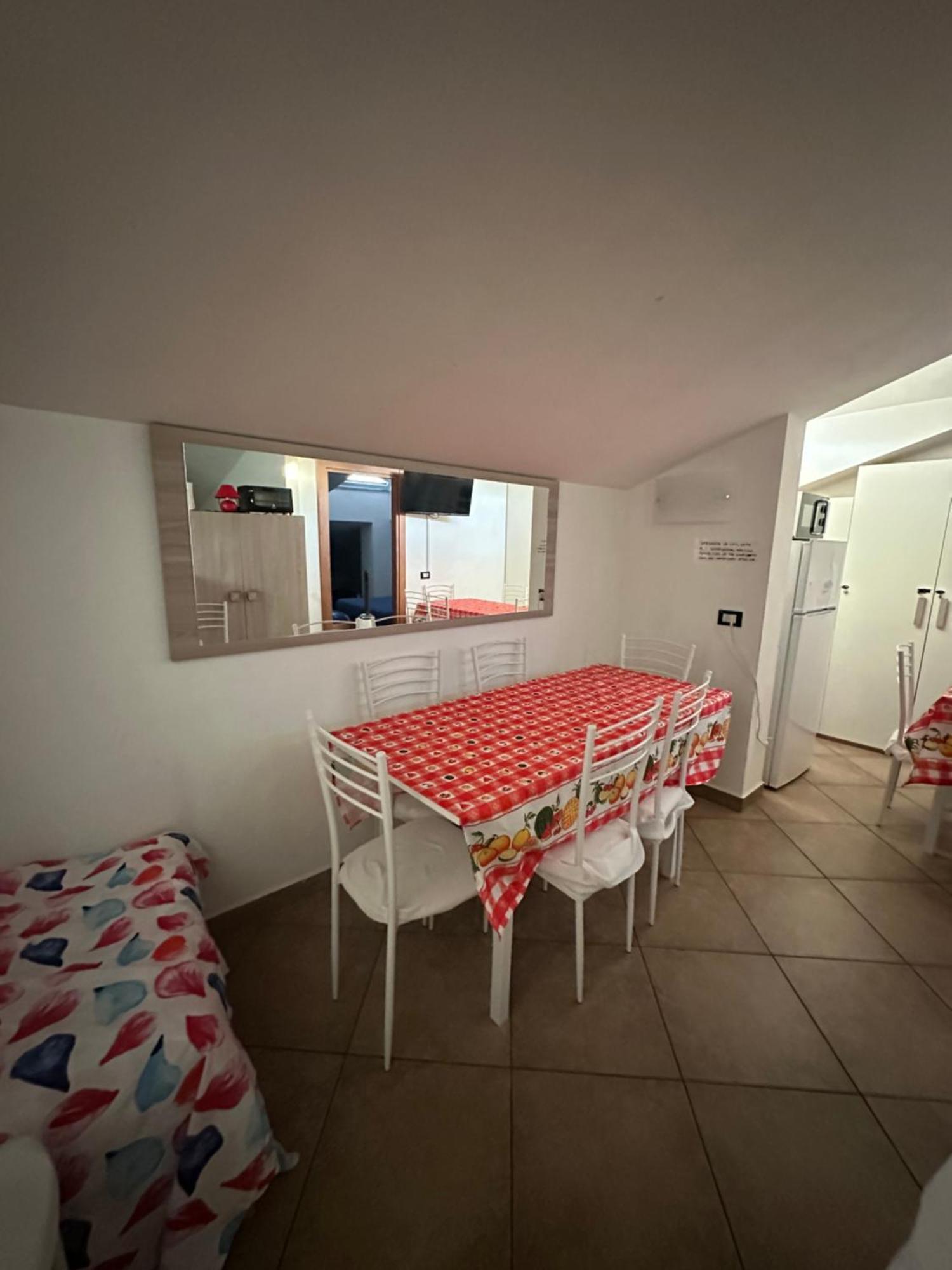 Hotel La Quercia Fiorita à Trivolzio Extérieur photo