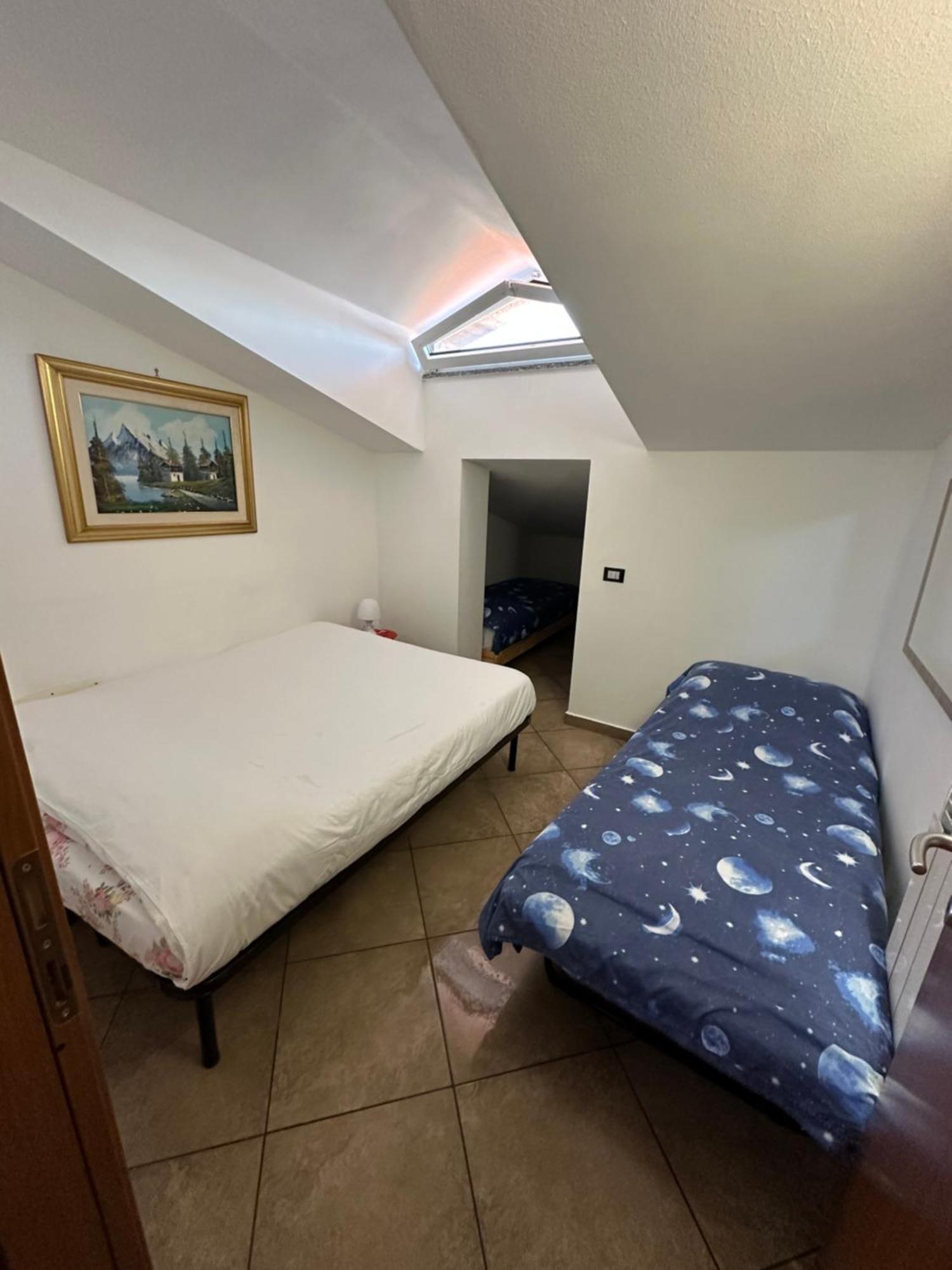 Hotel La Quercia Fiorita à Trivolzio Extérieur photo